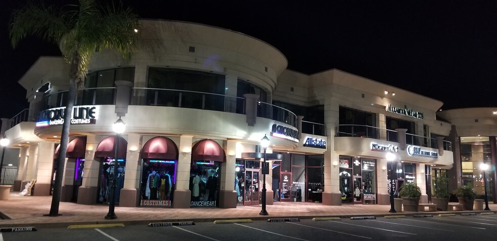 More Photos Of 23300 Cinema Dr, Valencia General Retail For Lease
