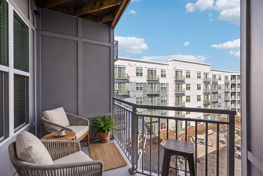 More Photos Of 9142 Richmond Hwy, Fort Belvoir Apartments For Lease