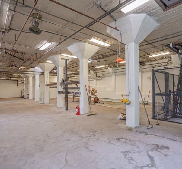 More Photos Of 72 S Kimball St, Haverhill Warehouse For Sale