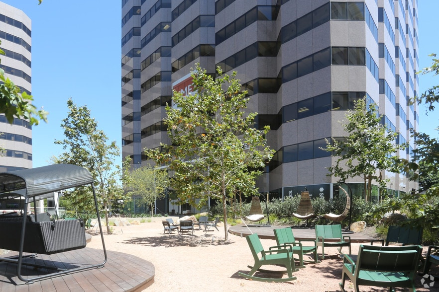 More Photos Of 535-575 Anton Blvd, Costa Mesa Unknown For Lease