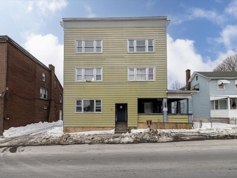 More Photos Of 48 S Kennedy Dr, Mcadoo Apartments For Sale