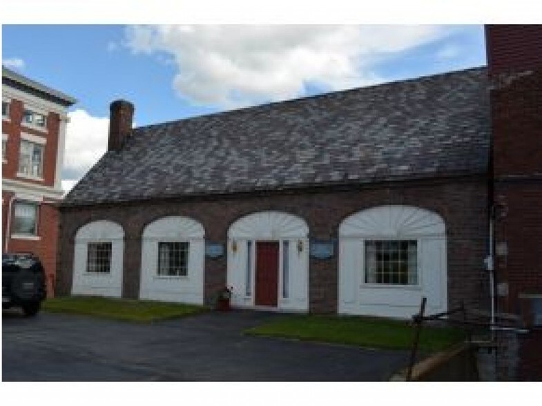 Primary Photo Of 206 Main St, Berlin Office For Sale