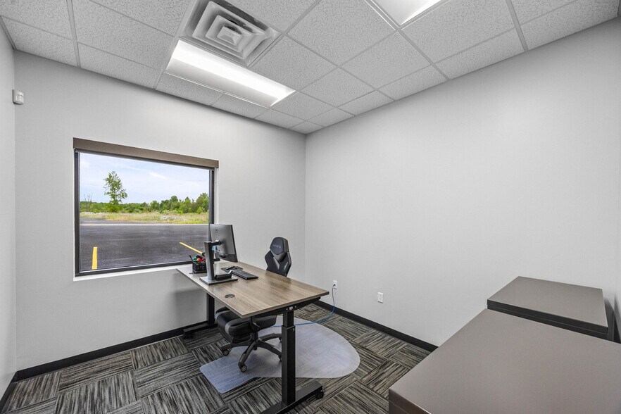 More Photos Of 80 Davis Pky, Clyde Warehouse For Sale