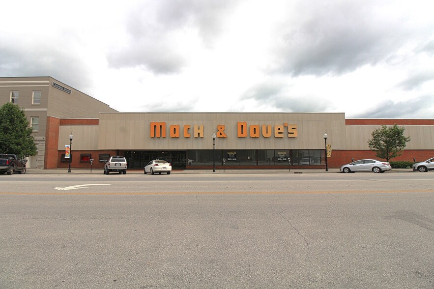 More Photos Of 1010 3rd Ave, Huntington Storefront Retail Office For Lease