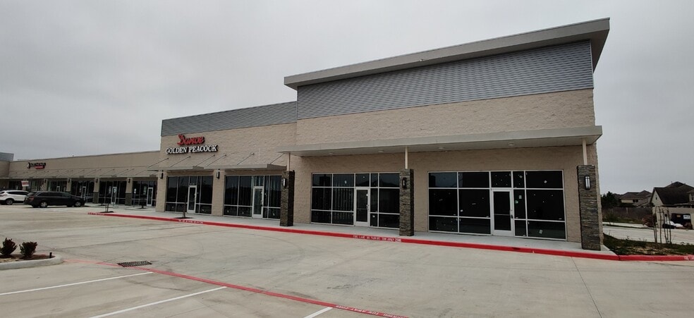 More Photos Of 25031 Westheimer Pky, Katy Storefront For Lease