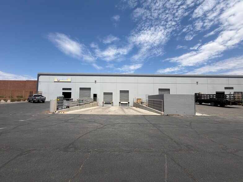 More Photos Of 6770 Bermuda Rd, Las Vegas Warehouse For Lease