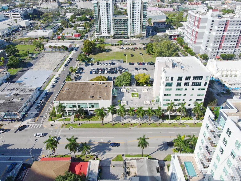 More Photos Of 2200 Biscayne Blvd, Miami Loft Creative Space For Lease