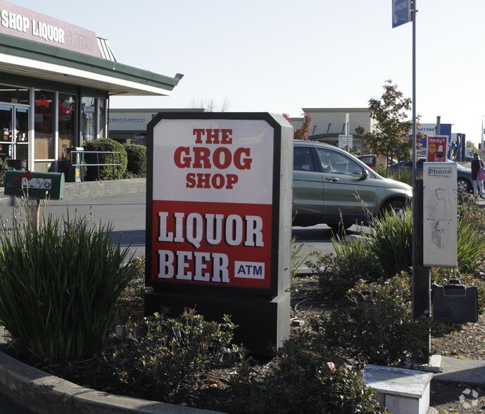 More Photos Of 2296 Santa Rosa Ave, Santa Rosa Convenience Store For Lease