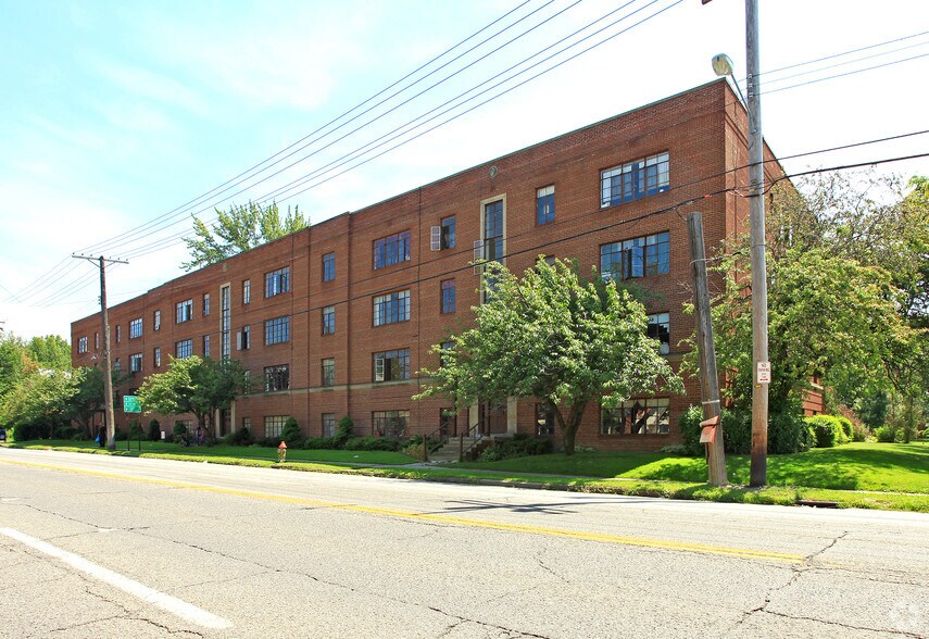 Primary Photo Of 2360 Noble Rd, Cleveland Heights Apartments For Sale