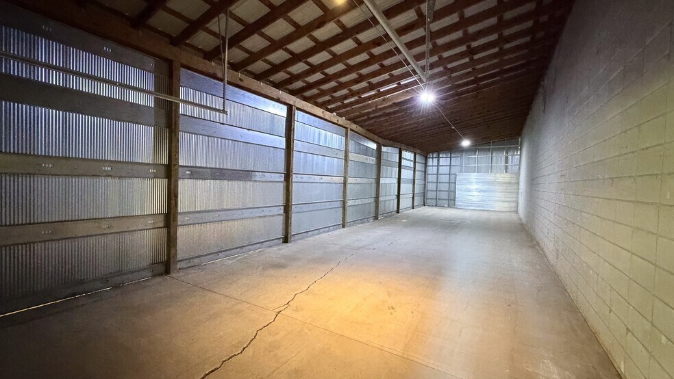 More Photos Of 310 S Union Ave, Springfield Manufacturing For Lease