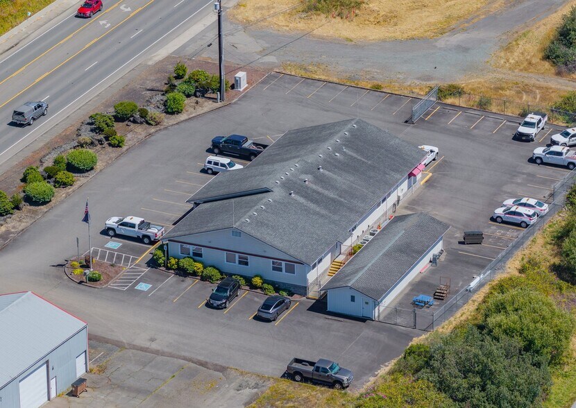 More Photos Of 307 Highway 42 E, Coquille Industrial For Sale