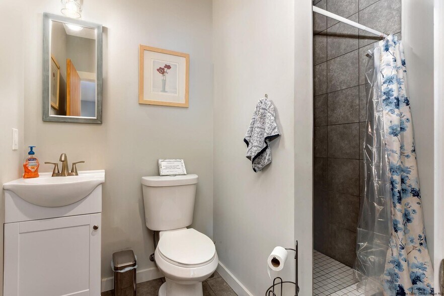 More Photos Of 17 Mill Hill Rd, Woodstock Restaurant For Sale