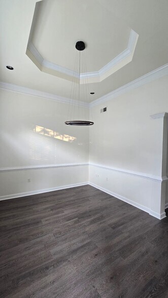 More Photos Of 3883 Rogers Bridge Rd, Duluth Office For Lease