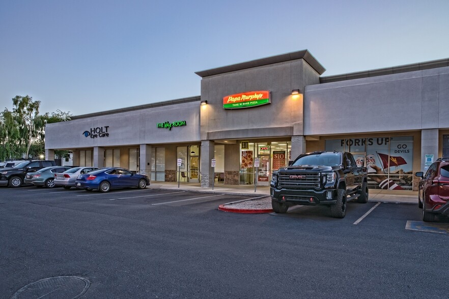 More Photos Of 15557-15609 W Bell Rd, Surprise Storefront For Lease