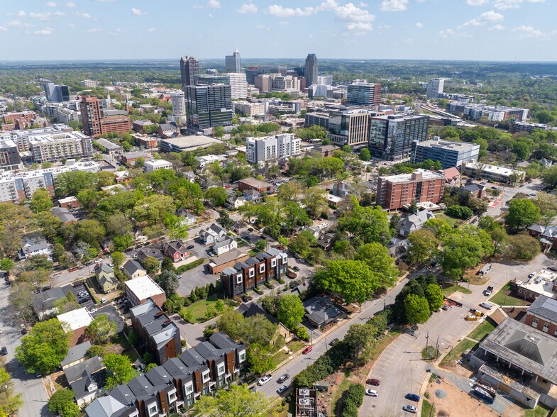 More Photos Of 208 St Marys St, Raleigh Loft Creative Space For Sale