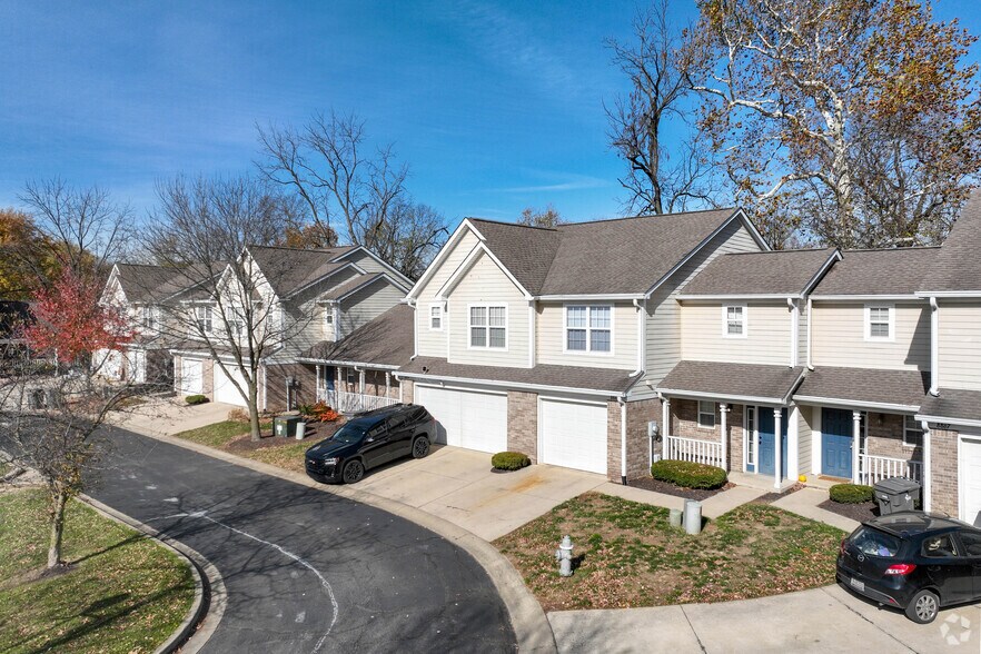 Primary Photo Of 5500 S Emerson Ave, Indianapolis Apartments For Sale