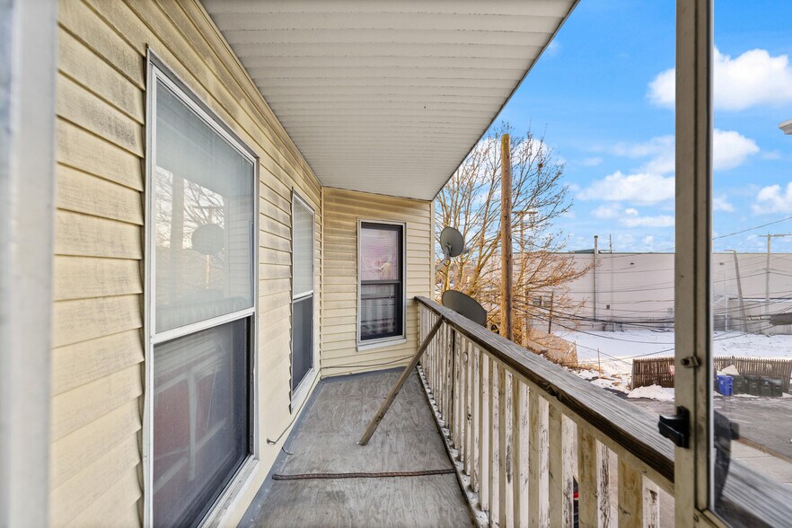 More Photos Of 385-387 Salem St, Malden Apartments For Sale