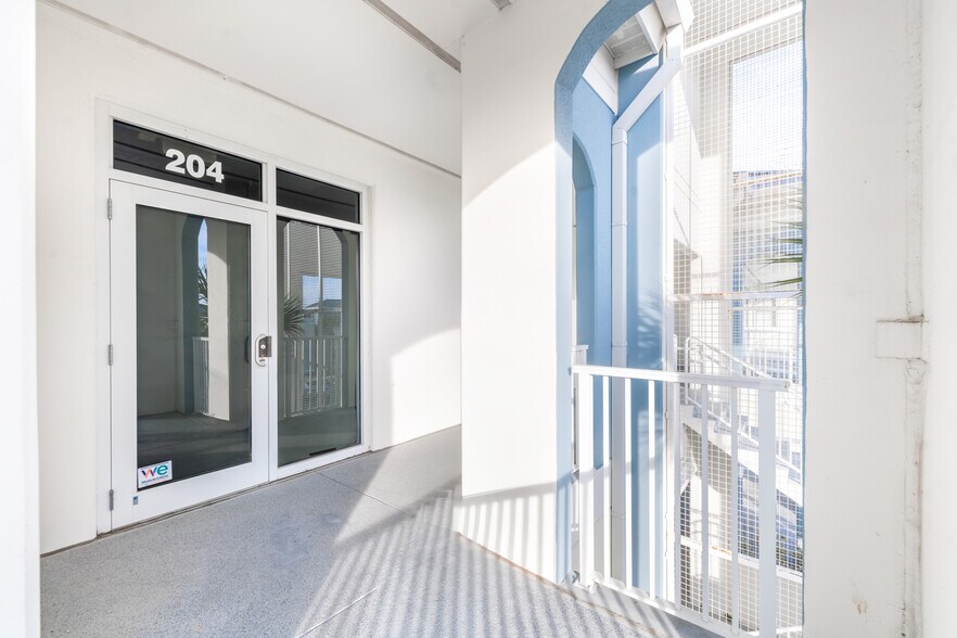 More Photos Of 540 NW University, Port Saint Lucie Office Residential For Sale