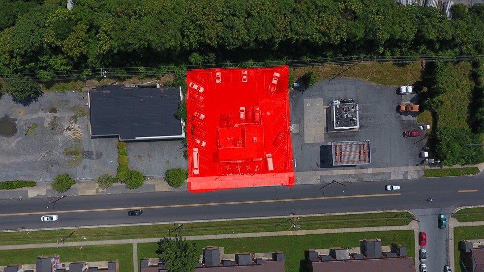 More Photos Of 1130 Pembroke Rd, Bethlehem Storefront Retail Residential For Lease