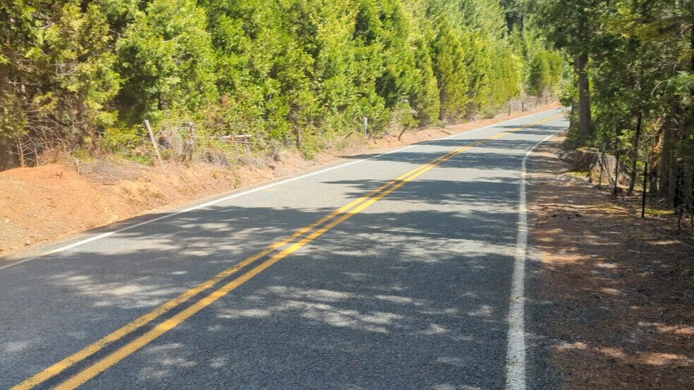 More Photos Of 2999 Speaker Rd, Wolf Creek Land For Sale