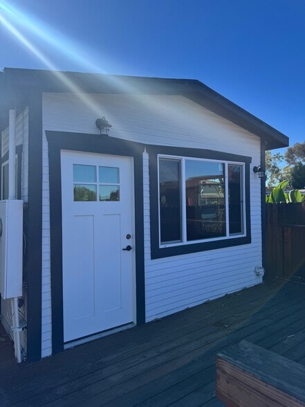 More Photos Of 2615 Congress St, San Diego Storefront For Lease