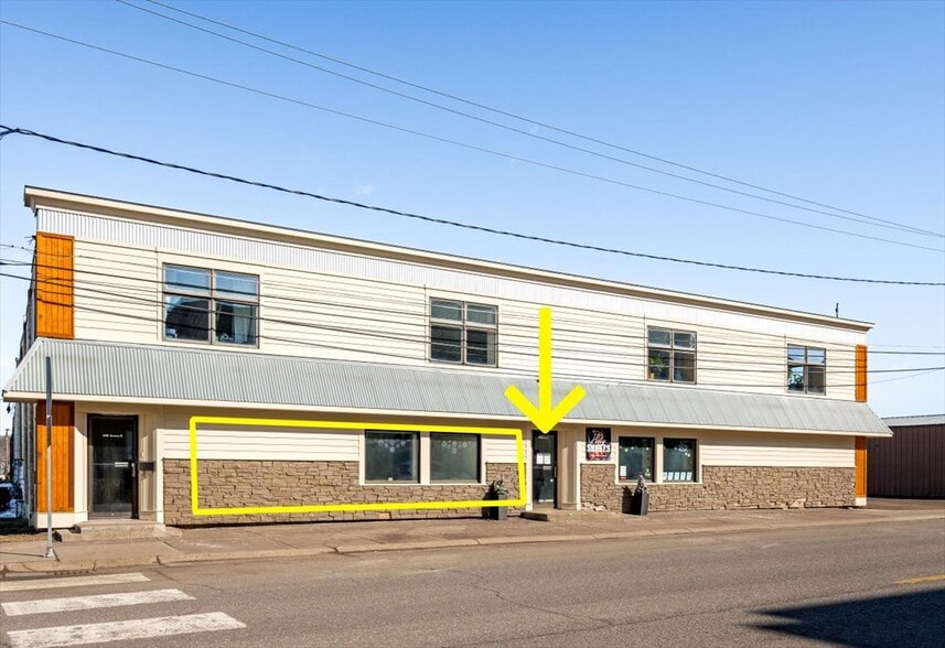 Primary Photo Of 1103 Avenue B, Cloquet Office For Lease
