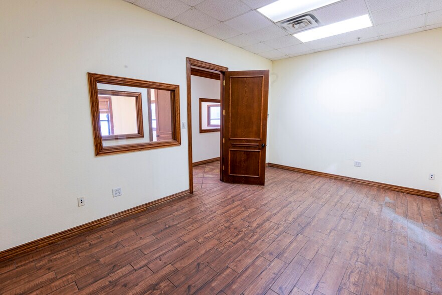 More Photos Of 300 Industrial Blvd, Mansfield Distribution For Lease