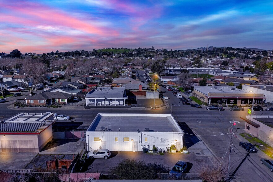 More Photos Of 1727-1731 Springs Rd, Vallejo Freestanding For Sale