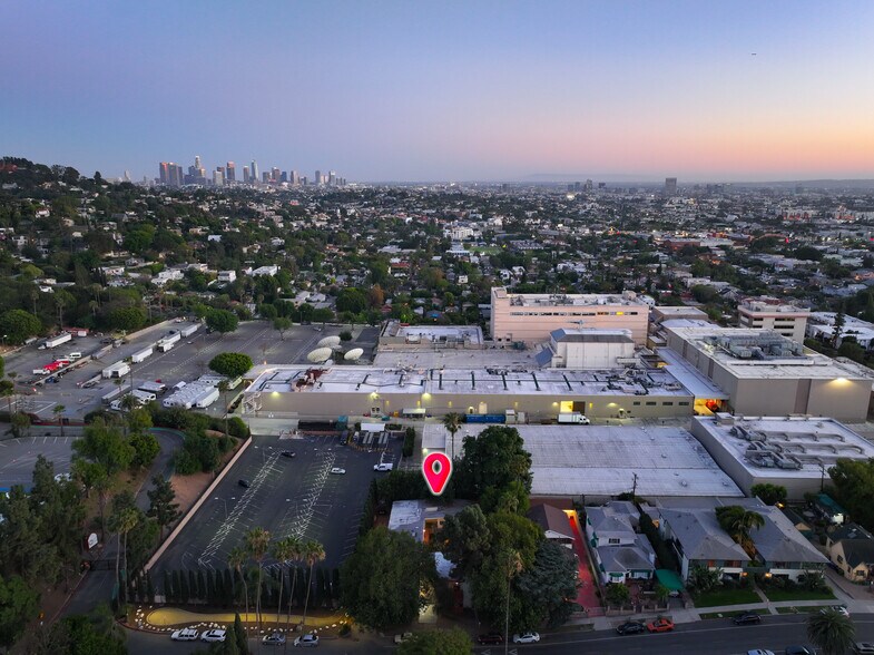 More Photos Of 4208 Russell Ave, Los Angeles Apartments For Sale