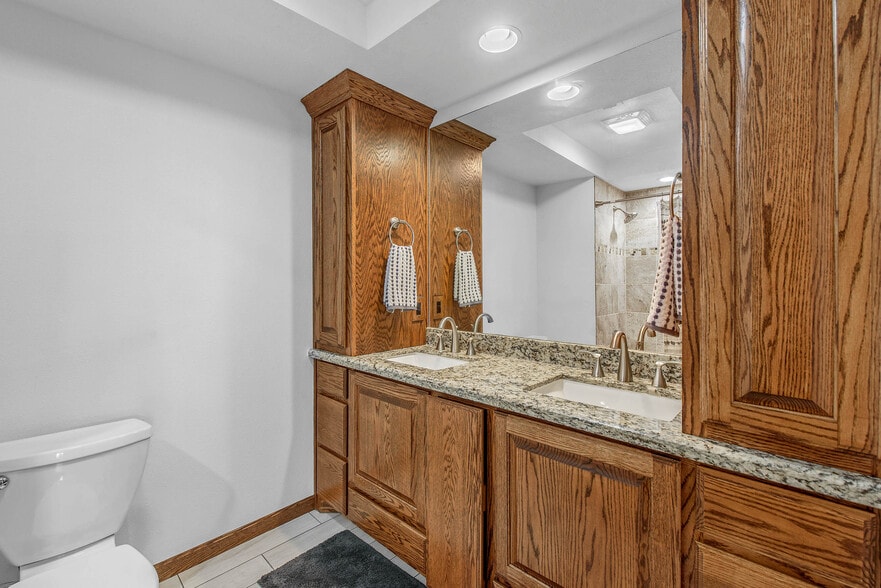 More Photos Of 13863 FM 2154 Rd, College Station Showroom For Sale