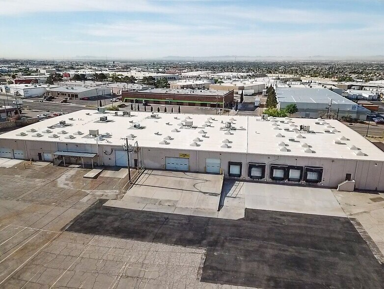 More Photos Of 10841 Pellicano Dr, El Paso Distribution For Lease