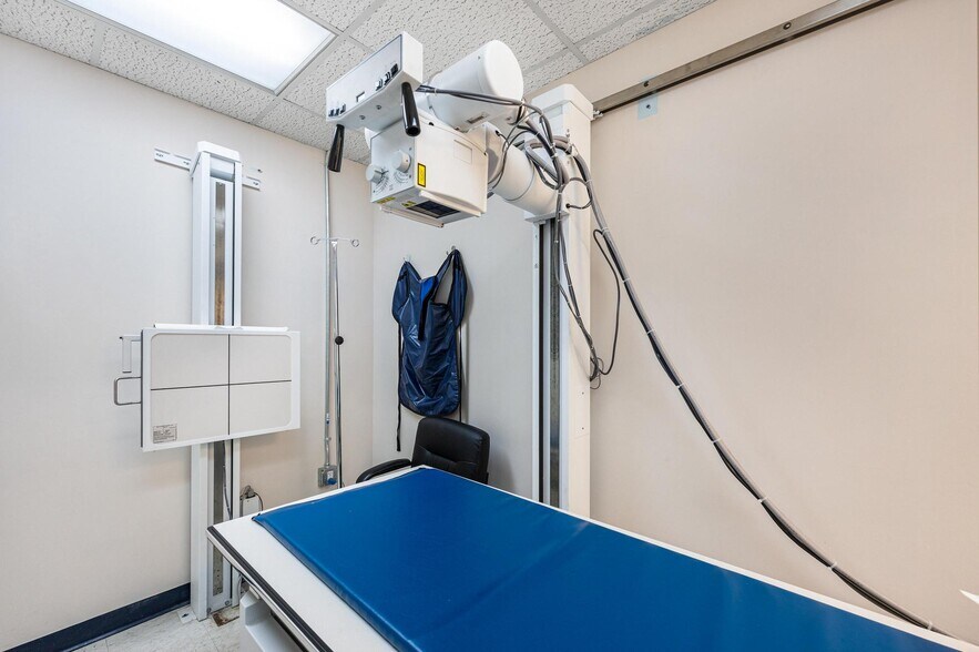 More Photos Of 151 NW 11th St, Homestead Medical For Sale