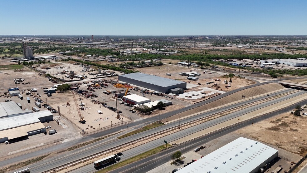 More Photos Of 230 NE Loop 289, Lubbock Industrial For Lease
