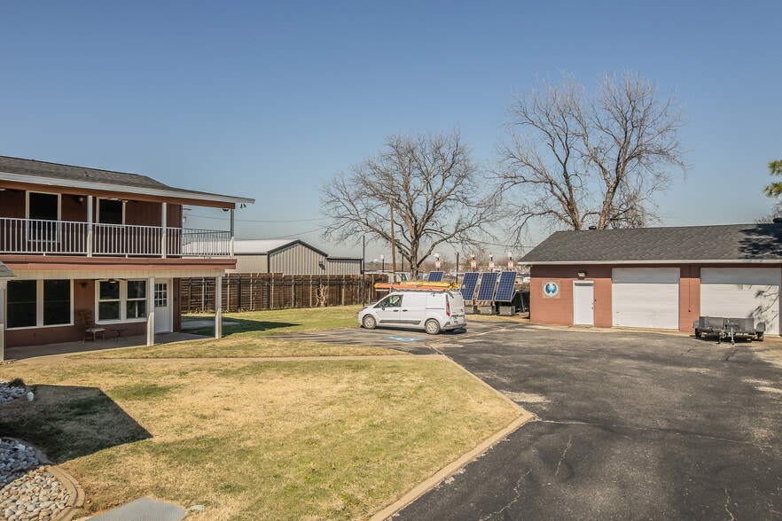 More Photos Of 120 Acuff Ln, Colleyville Medical For Sale