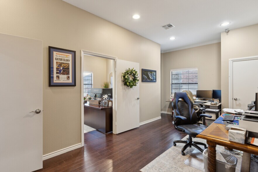 More Photos Of 4686 Mcdermott Rd, Plano Medical For Sale