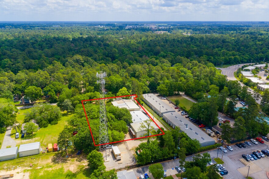 More Photos Of 2227 Golden Rd, Spring Warehouse For Lease