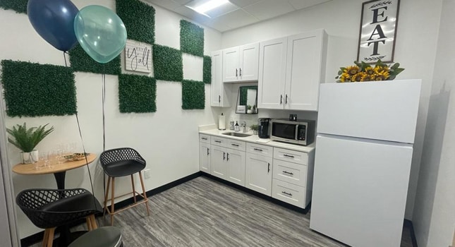 More Photos Of 4601 Old Shepard Place, Plano Medical For Sale