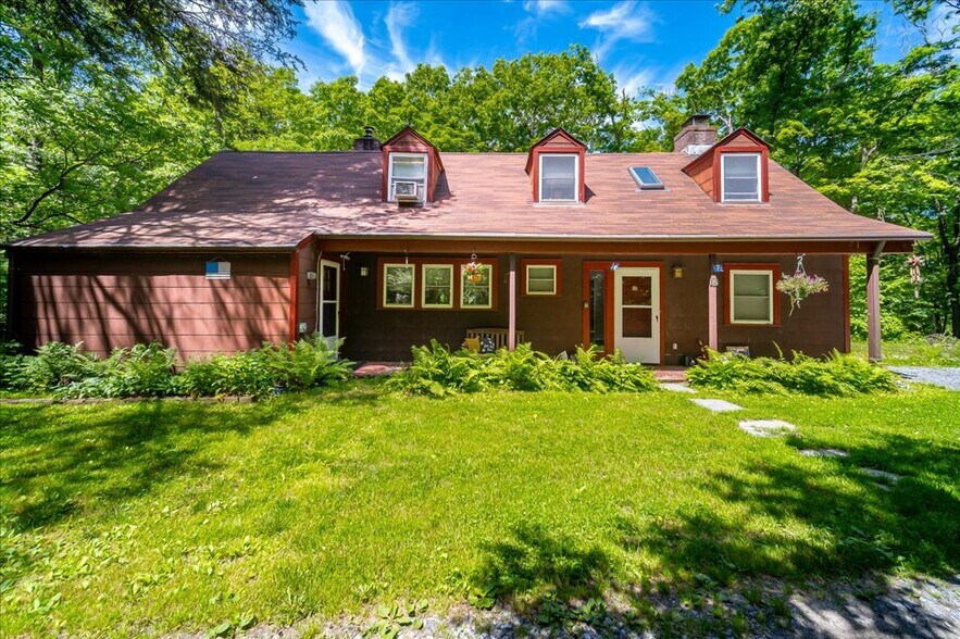 More Photos Of 12 Woodlea Rd, Salt Point Multifamily For Sale