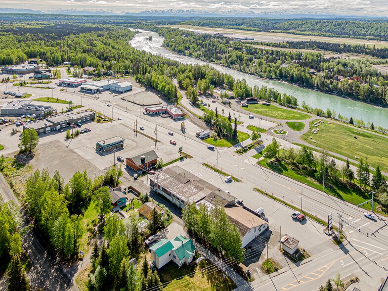 More Photos Of 44224 Sterling Hwy, Soldotna Storefront For Sale