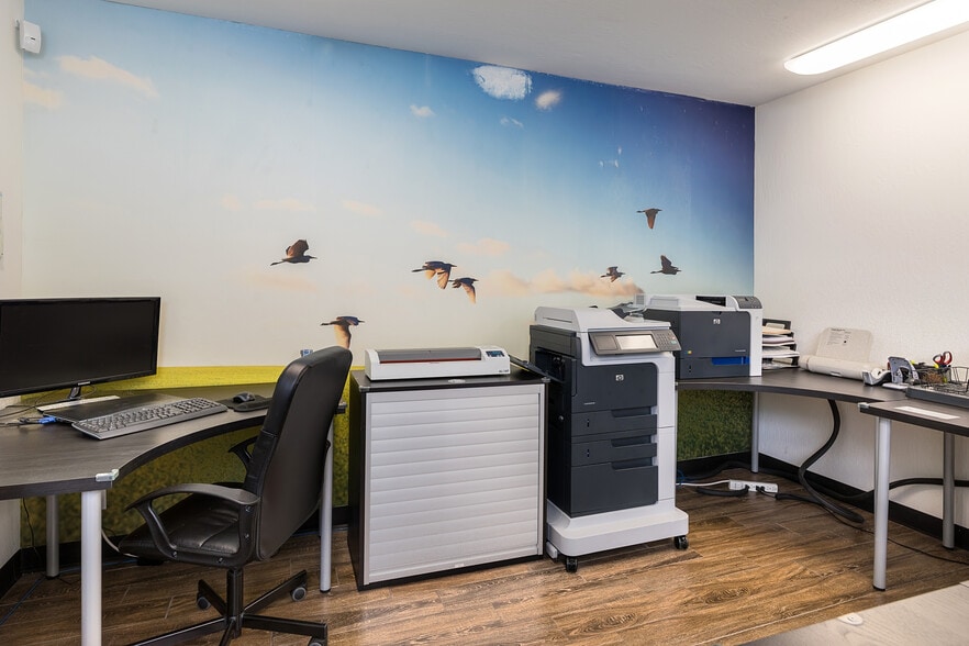 More Photos Of 22283 Main St, Hayward Office For Sale