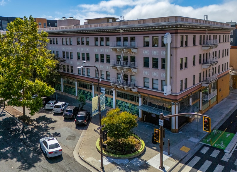 More Photos Of 2300 Shattuck Ave, Berkeley Office For Lease