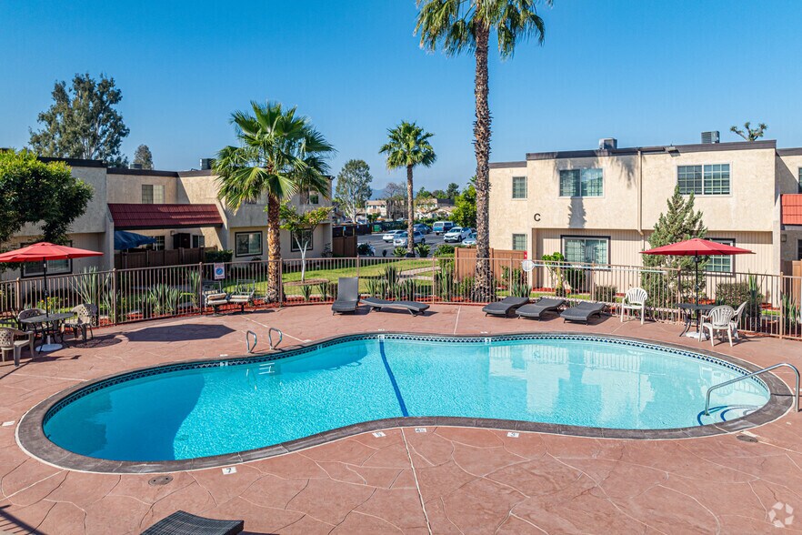 More Photos Of 10032 N Magnolia Ave, Santee Apartments For Sale