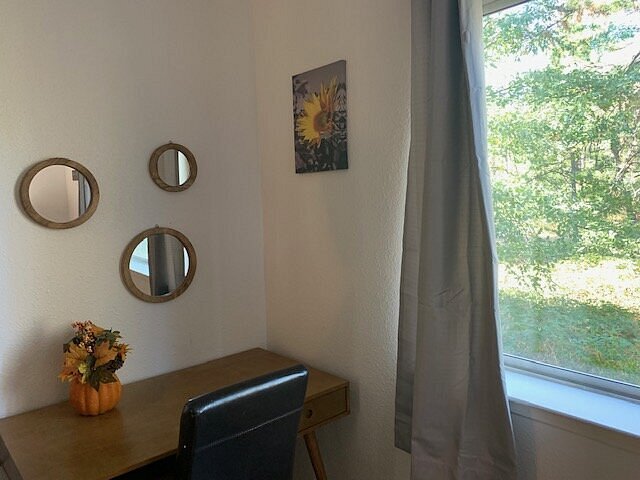 More Photos Of 8592 La Porte Rd, Brownsville Hotel For Sale