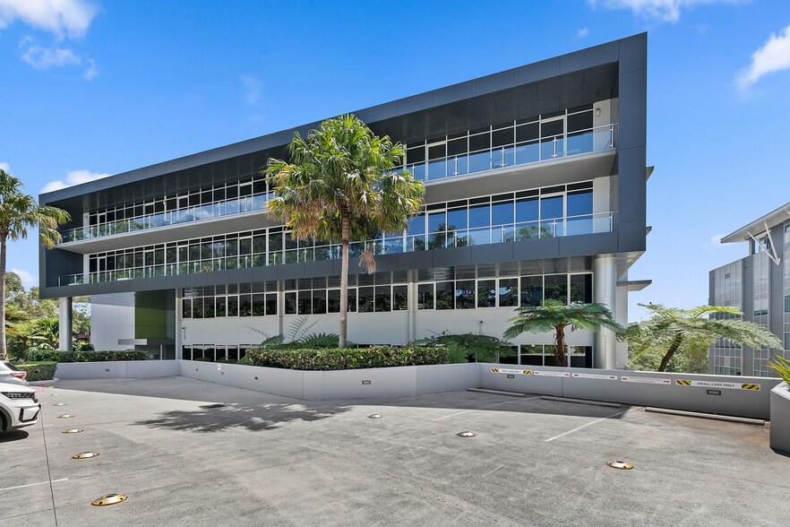More Photos Of 32 Delhi Rd, Macquarie Park Office For Lease