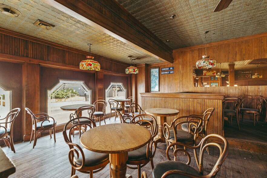 More Photos Of 100 S Grand St, Monroe Restaurant For Sale