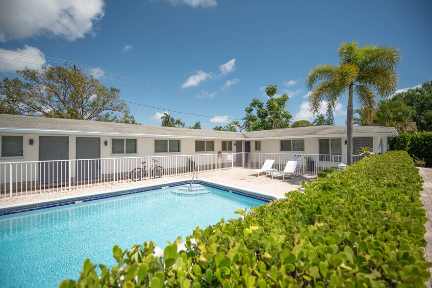 More Photos Of 231 SW 15th St, Pompano Beach Apartments For Sale