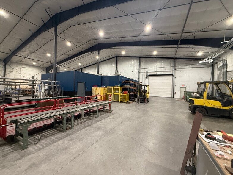 More Photos Of 4033 134th St NE, Marysville Warehouse For Sale