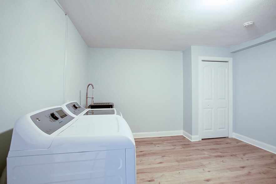 More Photos Of 6109 Atlantic Ave, Wildwood Crest Specialty For Sale