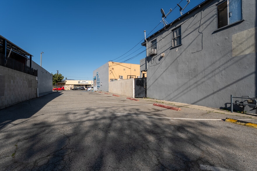 More Photos Of 3317 W Beverly Blvd, Montebello Office Residential For Sale