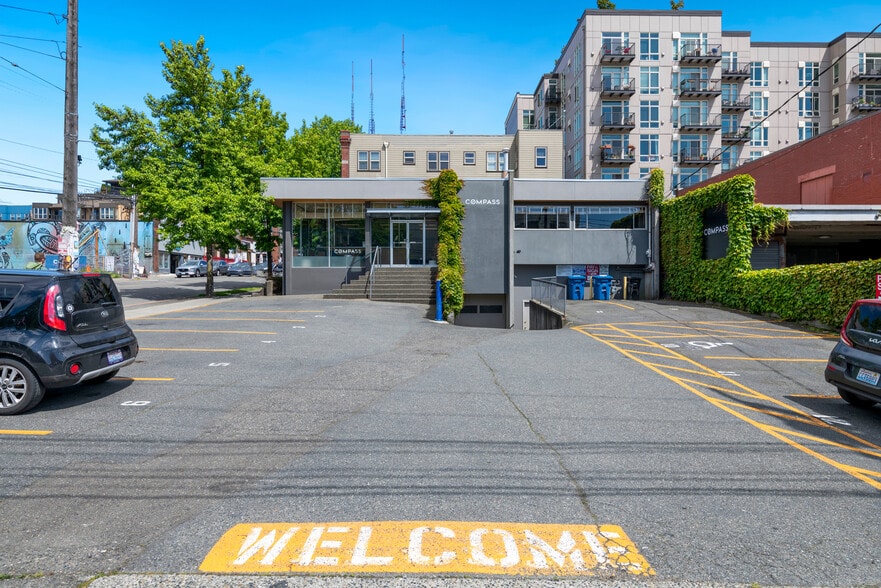 More Photos Of 1532 13th Ave, Seattle Office For Lease
